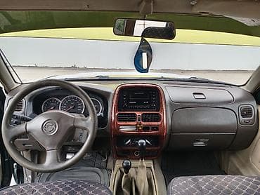 Nissan Pickup: 2015 г., 2.4 л, Механика, Бензин, Пикап — 3