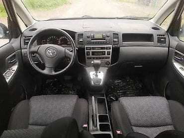 corolla: Toyota Corolla Verso: 2003 г., 1.8 л, Автомат, Бензин, Лимузин — 4