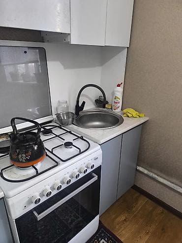 дома в пригороде: Продаётся кирпичный дом с мансардным этажом,и подвальное помещения — 8