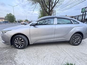 купить geely гибрид: Geely : 2023 г., Электромобиль, Седан — 2