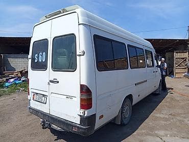 vw t4: Пассажирский микроавтобус Mercedes‑Benz Sprinter (длинная база — 3