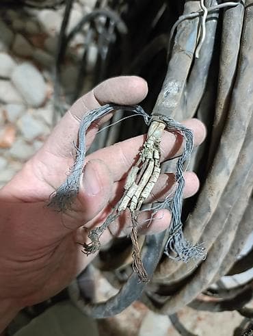 m 3: Удлинитель красный качественный без розеток 3х жильный 14м — 10