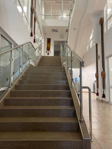 дома под офис: Сдается современный 4-этажный бизнес-центр в центральной части — 2