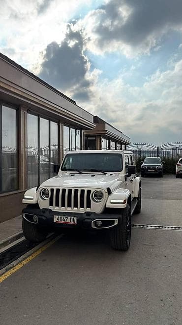 Транспорт: Jeep Wrangler: 2021 г., 2 л, Автомат, Электромобиль, Внедорожник — 3