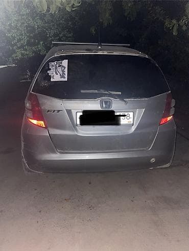 Honda Fit: 2009 г., Хэтчбэк — 1