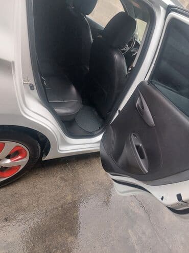 шины 9 00 16: Chevrolet Spark: 2016 г., 0.1 л, Автомат, Бензин, Хэтчбэк — 7