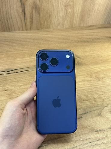 IPhone 17 Pro, Б/у, 256 ГБ, Синий, Защитное стекло, Чехол, 99 % at lalafo.kg IPhone 17 Pro, Б/у, 256 ГБ, Синий, Защитное стекло, Чехол, 99 %
