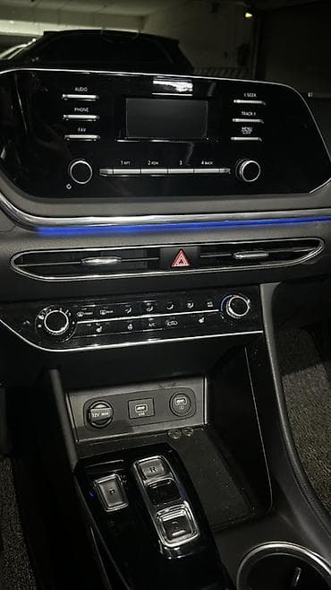 капот на соната: Hyundai Sonata: 2022 г., 2 л, Автомат, Газ, Седан — 5