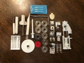 новые швейная машина: Швейная машина Janome, Электромеханическая — 1