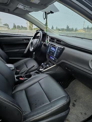 corolla e120: Toyota Corolla: 2019 г., 1.8 л, Автомат, Гибрид, Седан — 9