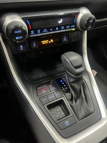 byd leopard: Toyota RAV4: 2020 г., 2.5 л, Автомат, Гибрид, Кроссовер — 10