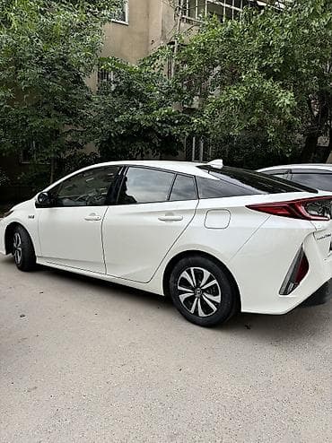 тойота приус плюс: Toyota Prius: 2019 г., 1.8 л, Робот, Гибрид, Лифтбек — 5