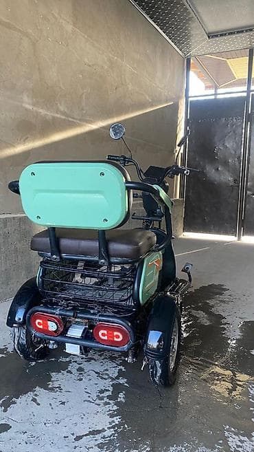 электро байки: Электрический трёхколёсный скутер с двумя рядами сидений - — 2