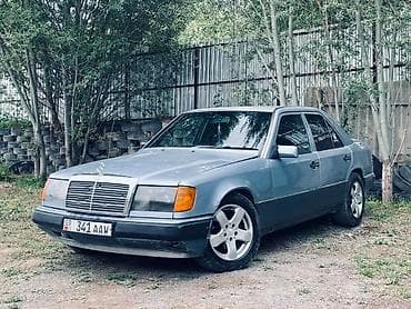 eafc 25: Mercedes-Benz W124: 1990 г., Седан — 10