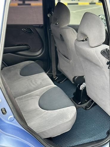 синяя geely: Honda Fit: 2002 г., 1.3 л, Автомат, Бензин, Хэтчбэк — 10