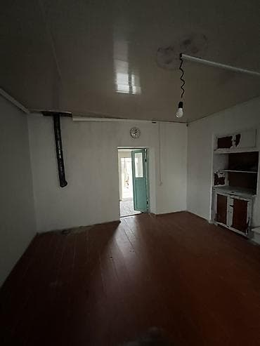 искать аренда квартир алмедин 1: Однокомнатное помещение в одноэтажном блоке Описание: - Планировка — 2