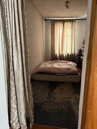 дома в центре: Продаётся дом (полдома) в центре города! Отличное предложение для — 8