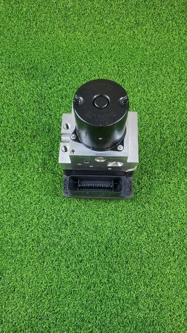 система форсунок: Блок abs Bmw 5 E60 РЕСТАЙЛИНГ N53B30 3.0I 2007 (б/у) ​ Марка: BMW — 3