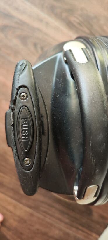 сумка для школы: Продается!,чемодан состояниеена фото Качественный и жёсткий. молния — 6