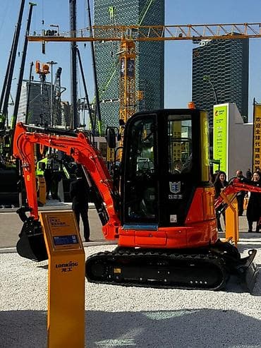 Экскаватор, 2024 г., Гусеничный