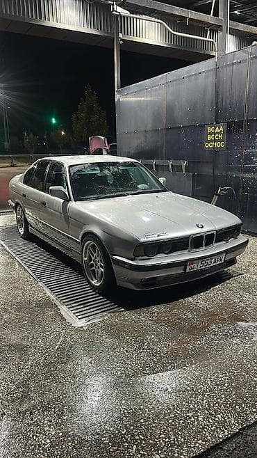 bmb 5: BMW 5 series: 1992 г., 2.5 л, Механика, Бензин, Седан — 10