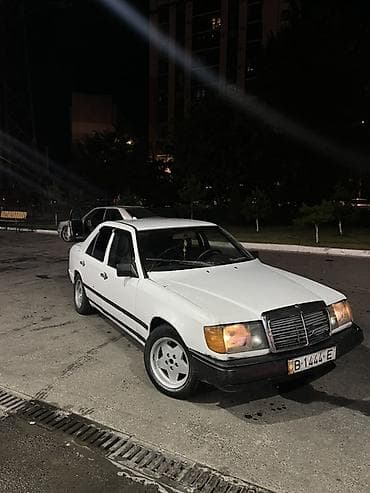 560 sec: Mercedes-Benz W124: 1988 г., 2.3 л, Механика, Бензин, Седан — 3