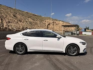 hyundai solaris i: Hyundai Grandeur: 2019 г., 3 л, Автомат, Бензин, Фастбек — 4