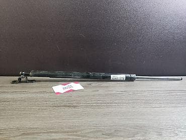 odyssey: Демпфер багаж WXQP Модель: HONDA ODYSSEY RA6 00-03 R Артикул — 2