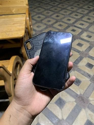 matrexx 55: IPhone Xr, Б/у, 64 ГБ, Черный, Чехол — 3
