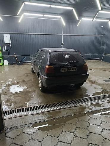 болуп: Volkswagen Golf: 1994 г., Хетчбек — 4