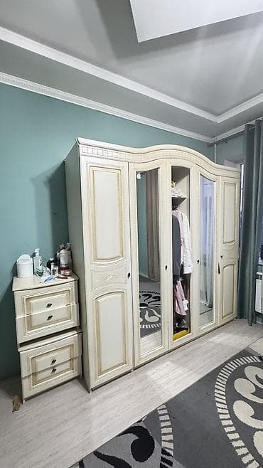 одежди: Продам шкаф срочно — 2
