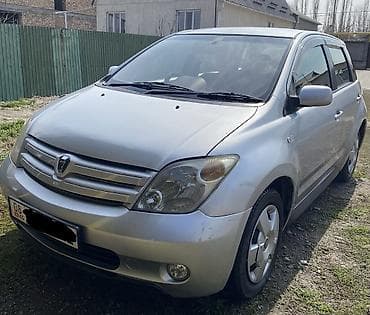 ist: Toyota Ist: 2003 г., 1.3 л, Автомат, Бензин, Хэтчбэк — 3