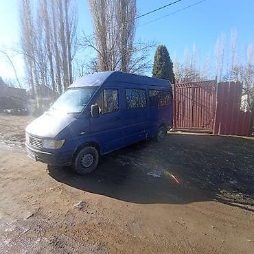 highlander 2012: Пассажирский микроавтобус Mercedes-Benz Sprinter (длинная база — 6
