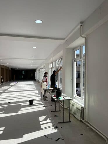 клининговая компания уборка подъездов: Уборка помещений, | Уборка после ремонта, Уборка раз в неделю, Мойка окон, | Офисы, Квартиры, Дома — 3