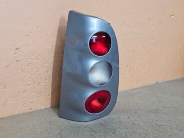 дом на выходные: Задний левый стоп-сигнал Умные 2001 г., Б/у, Оригинал, Германия — 4