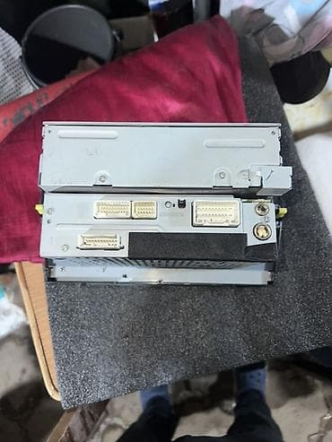 Автоунаа акустикасы: Колдонулган, Стандарттык эмес, Системасыз, Оперативдик эс-тутумсуз ГБ ОЭТ, Камтылган эс-тутумсуз Гб ПЗУ — 3