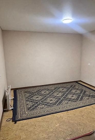 Сдаётся компактная отдельная комната с собственным санузлом. Что
