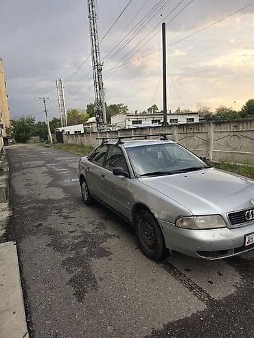 монинг: Audi A4: 1996 г., 1.6 л, Механика, Бензин, Седан — 3