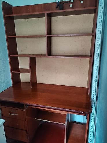 Компьютерный стол, Б/у, С полками
