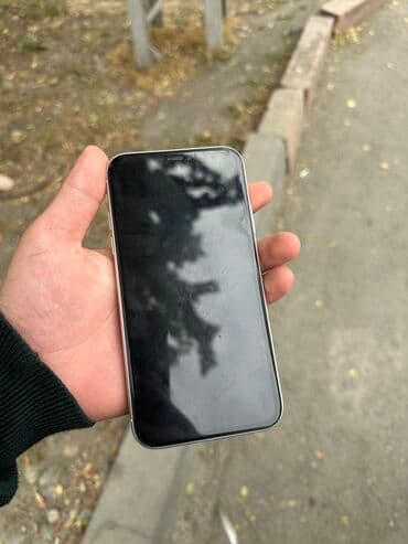телефон айыон: IPhone Xr, Колдонулган, 64 ГБ, Ак, 76 % — 1