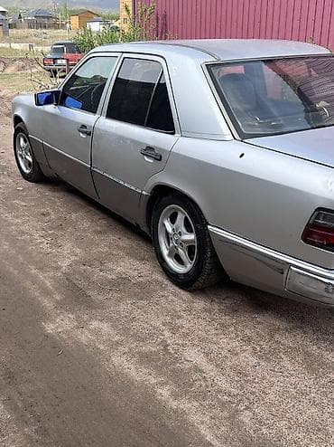 масквич ош: Mercedes-Benz W124: 1994 г., 2 л, Кол менен иштөөчү, Дизель, Седан — 6