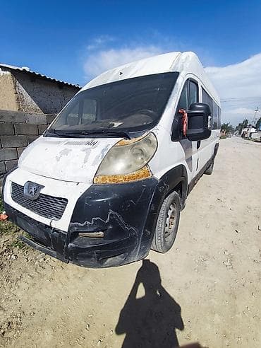 Peugeot Boxer: 2011 г., 2.5 л, Механика, Дизель, Фургон
