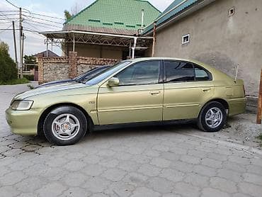 Унаа сатуу: Honda Accord: 2000 г., 1.8 л, Кол менен иштөөчү, Бензин, Седан — 3