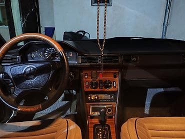 mercedes e13: Mercedes-Benz E-Class: 1993 г., 2.2 л, Автомат, Бензин, Седан — 3