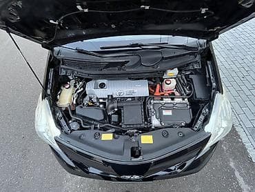 Продажа авто: Toyota Prius V: 2014 г., Вариатор, Гибрид, Универсал — 7