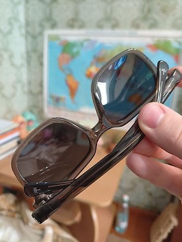 серые линзы: Солнцезащитные очки очки, Унисекс, Прямоугольные, Б/у — 1