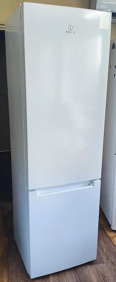 морозильник продаю: Холодильник Indesit, Б/у, Двухкамерный, De frost (капельный), 60 * 195 * 60 — 1