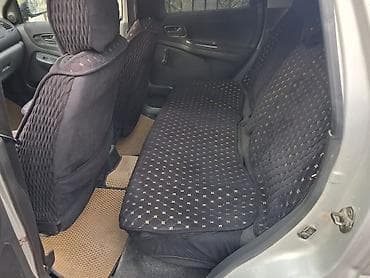 Транспорт: Suzuki Ignis: 2004 г., 1.3 л, Механика, Бензин, Хэтчбэк — 4