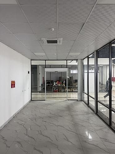 отдел цум: Продажа бутиков В торговом центре, 32 м², 1 этаж — 4