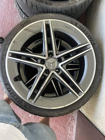 19: Литые Диски R 19 AMG, Комплект, отверстий - 5, Б/у — 4